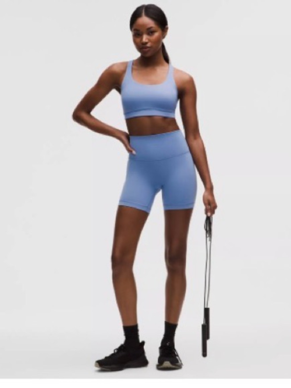 Lululemon Wunder Train High Rise Short - 6 💙💙